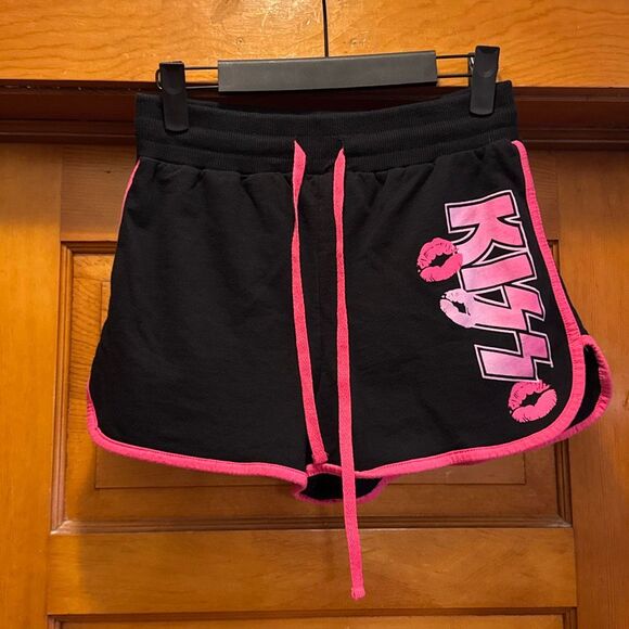 KISS Black Pink Dolphin Shorts Women’s XS Junior’s Medium - Picture 1 of 5
